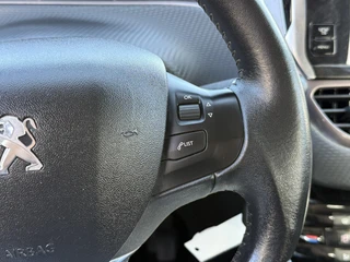 Peugeot 2008 1.6 VTi Active / 14