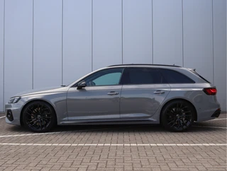 Audi A4 Avant RS4  | RS Dynamic | Pano | B&O | Massage / 25