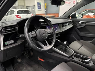 Audi A3 Sportback 30 TFSI Business edition / NL-auto, GMP Style 4, LM velgen, Trekhaak / 13
