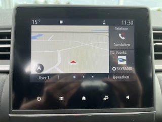 Renault Captur 1.0 TCe 100 Intens  | NL Auto | Navigatie | Climate Control | Parkeersensoren | Keyless | Lichtmetaal | Apple CarPlay / Android Auto / 16