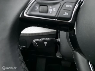 Audi Q2 35 TFSI S Edition / Pano / Navi / Camera / Virtual / 20