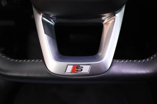 Audi Q5 50 TFSI e 299pk quattro S edition Trekhaak Virtual Cockpit Led Keyless ACC Stoelverwarming 2x S-Line / 20