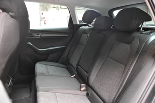 Škoda Karoq 1.5 TSI ACT Greentech 150pk Business / 13