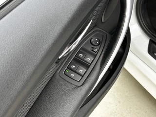 BMW 3 Series Touring 316i M Sport Stoelverwarming | Cruise Control | Parkeersensoren / 26