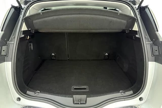 Renault Scénic 1.2 TCe Collection Camera | 1800KG Trekgewicht | Trekhaak | Navigatie | Lichtmetalen velgen | Climate Control | Cruise Control / 14