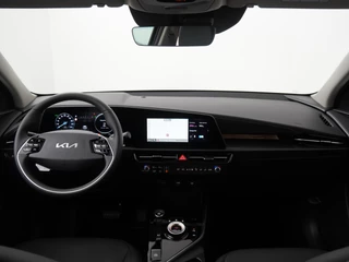 Kia Niro 1.6 GDi Hybrid DynamicLine  - Demo - Adaptieve cruise control - Navigatie - Keyless entry - Apple Carplay/Android Auto - Achteruitrijcamera - Parkeersensoren voor en achter - Fabrieksgarantie t/m 2033 / 35