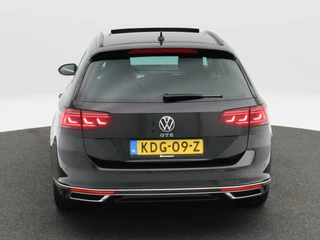 Volkswagen Passat 1.4 TSi 218 Pk PHEV GTE Business | Panoramadak | Camera | Adaptive Cruise | Stoelverwarming | Navigatie | CarPlay | 17 Inch | 73.094 Km !! / 9