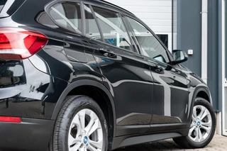BMW X1 xDrive25e High Executive|1e EIGENAAR|STOELVERW.|AFN. TREKHAAK|HEAD-UP|ELEK. KLEP|CAMERA|LEDER / 36