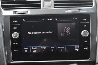 Volkswagen Golf 1.5 TSI COMFORTLINE BUSINESS ADAP. CRUISE / CARPLAY / 29