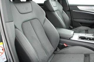 Audi A6 Avant 50 TFSI e 299pk Quattro S Edition Trekhaak Camera B&O Panoramadak Matrix Led Virtual Cockpit Navigatie S-Line / 43