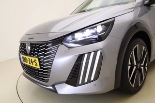 Peugeot 208 1.2T 100pk GT | Demo | Navigatie | Climate & Cruise Control | 3D-Cockpit | Parkeersensoren | Camera / 19