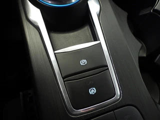 Ford Kuga 2.5 PHEV Plug-In Cool&Connect TREKH./NAVI/CLIMA/WINTERPACK/17"LMV! / 20