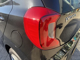 Kia Picanto 1.2 5-zits X-Line / 12