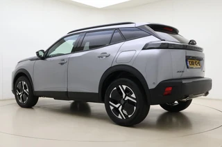 Peugeot 2008 1.2 Hybrid 145 Allure Navigation Pack l Vision Pack l DAB l LED l Bluetooth l Wireless Apple Carplay & Android Auto l 360 Camera l Adaptive Cruise Control l Climate Control l Lichtmetalen Velgen / 13