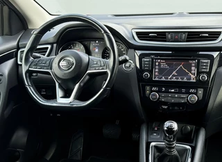 Nissan Qashqai 1.3 DIG-T N-Connecta 360 CAMERA - TREKHAAK - NAVI - STOELVERWARMING / 14
