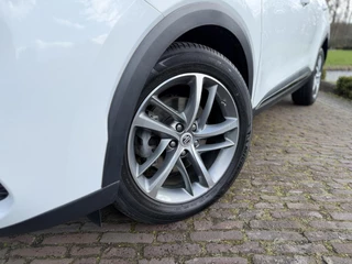 MG EHS 1.5 TGDI Luxury PHEV / 2