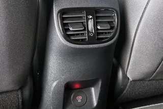 Kia ProCeed 1.5 T-GDi GT-Line Automaat Trekhaak Camera Keyless Stuur-Stoelverwarming / 33