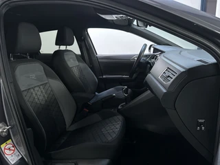 Volkswagen Taigo 1.0 TSI R-Line Business LED Camera Stoelverwarming App-Connect DAB+ / 15