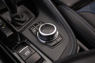 BMW X2 sDrive20i High Executive Edition | M-sport | Driving Assistant Plus | Camera | Apple Carplay | File assistent | Active cruise control | Park Assistant | DAB | Sportstoelen | LED / 33