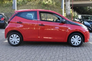 Toyota Aygo 1.0 VVT-i x-fun 100% Dealer onderhouden | 5-Deurs | Airco | 12 mnd BOVAG garantie | Whatsapp 06-53188999 / 14