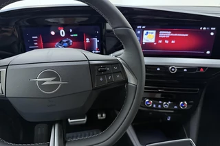Opel Mokka Electric GS 54 kWh  | Climate control | Achteruitrijcamera | Apple Carplay/Android Auto | Cruise control | LED koplampen | Zwart dak | 18" Lichtmetalen velgen / 21
