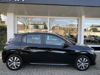 Peugeot 208 1.2T Automaat Active Pack | Company car | Dealeronderhouden | Navigatie | Parkeersensoren | Cruise Control | Weinig kilometers! / 2