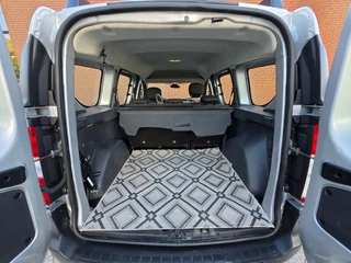 Dacia Dokker 1.2 TCe Ambiance Stepway 115PK LPG-G3 Airco Trekhaak Nieuwe remmen en banden / 9