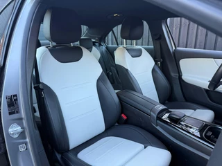 Mercedes-Benz A-klasse 250 e AMG Line / 5