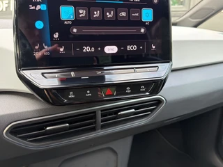 Volkswagen ID.3 Pro 58 kWh 204 PK Trekhaak | ACC | Carplay | SOH 94% / 18