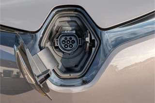Renault ZOE R90 Bose 41kWh KOOPACCU SOH 87% 3-Fase / 15