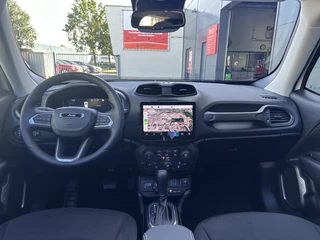 Jeep Renegade 4xe 240 Plug-in Hybrid The North Star (Elektrisch Schuifdak - Navigatie - Apple Carplay - Camera - Stoel & Stuurverwarming - LED) / 14