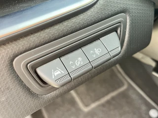 Renault Clio 1.0 TCe 90 Evolution  | Lichtmetaal | Parkeersensoren | Airco | Cruise Control | NL Auto | BTW Auto | Apple CarPlay/Android Auto / 45