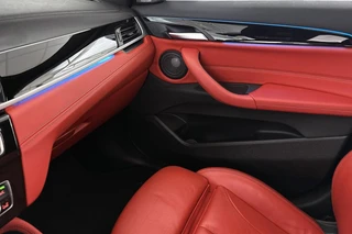 BMW X2 xDrive25e High Executive M Sport Panoramadak Keyless Rood Leder / 41