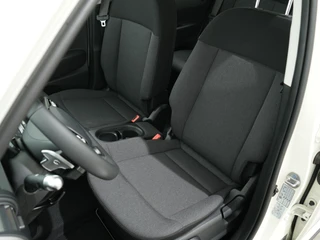 Hyundai Inster Pulse 49 kWh  | Climate Control | Cruise Adaptief | Keyless | Lichtmetalen velgen / 5