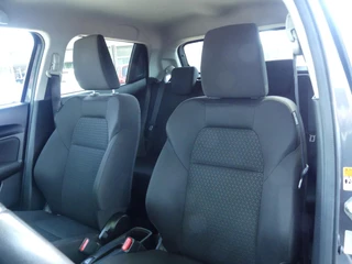 Suzuki Swift 1.2 Select AUTOMAAT Airco, All Season Banden, Camera, Apple Carpl/Android auto / 8