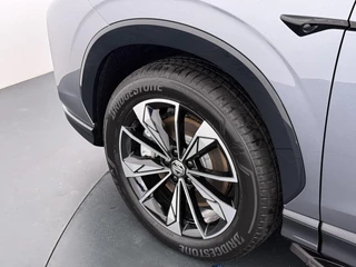 MG HS 1.5 TGDI Luxury PHEV PLUG-IN HYBRIDE | 272PK NIEUWE AUTO | >1.000 KM TOTAAL BEREIK | 1E REGISTRATIE 03-2026 | 360° CAMERA | ELEKTRISCHE ACHTERKLEP | 7 JAAR MG GARANTIE T/M 2033 | APPLE CARPLAY | ANDROID AUTO | STOELVERWARMING | FULL LED | ELEKTRISCHE STOELEN / 14