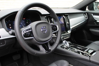 Volvo V90 2.0 T8 Plug-in hybrid AWD Ultimate Dark  | Panoramadak | Head-Up | H/K | Memory / 5