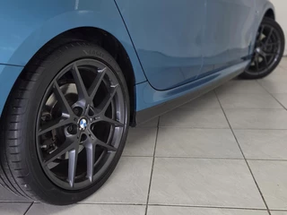BMW 2-serie Gran Coupé 220i Executive Edition M Sport | Apple-Android | Schuif-Kanteldak | Dealeronderhouden / 16