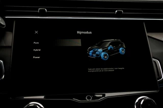 Lynk & Co 01 1.5 Plug-in Hybrid 262 Pk Zwarte Hemel | Panoramadak | 75 km Elektrisch | 360 Camera | NL Auto | 20 inch. LMV | 1e Eigenaar / 26