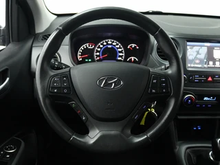 Hyundai i10 1.0i i-Premium Navigatie | Stoelverwarming | Cruise control / 22