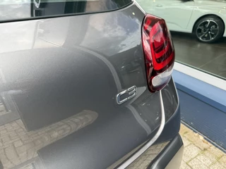Citroen C3 1.2i Feel Edition | Navigatie | Cruise Control | Climate Control | Mistlampen | Parkeersensoren | Apple Carplay / Android Auto | Airbumps | Elektrisch Pakket | Multifunctioneel Stuurwiel | Zwart Dak | / 21