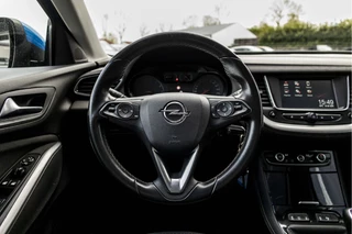 Opel Grandland X 1.2 Turbo Innovation  | Pano | Parkeersens. | Cruise | / 8