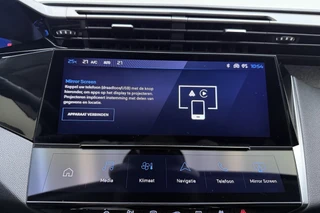 Peugeot 308 SW 1.2 PureTech Allure Pack Business | Apple carplay | Cruise control | Climate control | Navigatie | Lichtemetalen velgen | Camera | PDC | / 27