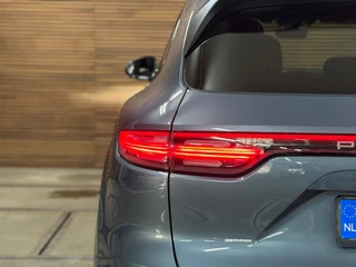 Porsche Cayenne 3.0 E-Hybrid Full Option | Vierwielbesturing | PANO | PDLS+ | BOSE | PASM | ComfortPakket | Soft Close |Trekhaak / 37