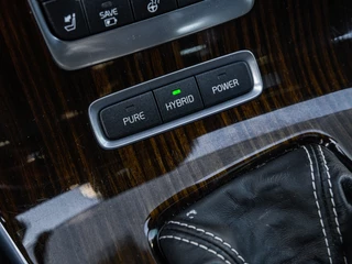Volvo V60 2.4 D6 AWD Plug-In Hybrid Summum | Leder | Schuifdak | Keyless | Camera | Xenon | Stoelverwarmng / 31