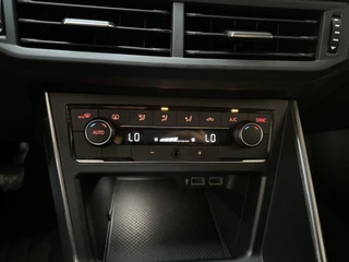 Volkswagen Polo 1.0 TSI Highline Business R R-Line Virtual Cockpit Parkeersensoren Climate Control / 22