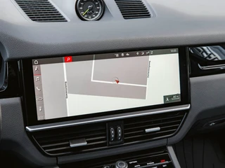 Porsche Cayenne 3.0 E-Hybrid Sport-Chrono|Stoelverwarming|Bose|Nachtzicht|360 Camera|Elektr. Achterklep|Stuurverwarming / 12