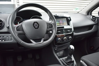 Renault Clio 0.9 TCE LIMITED CARPLAY / DEALER ONDERHOUDEN / 17