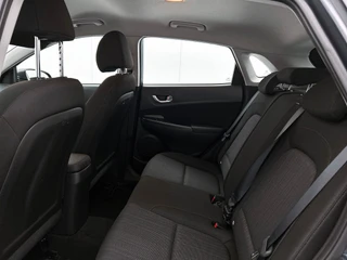 Hyundai Kona 1.0 T-GDI Comfort Smart | Cruise control | Navigatie | Camera | Parkeersensoren achter | Trekhaak | NAP / 22