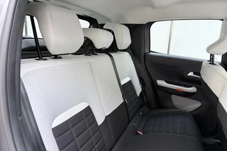 Citroen Ë-C3 Max 113pk 44 kWh | Navigatie | Climate control | Camera | DAB Radio | Dakrails | Lichtmetalen velgen / 16